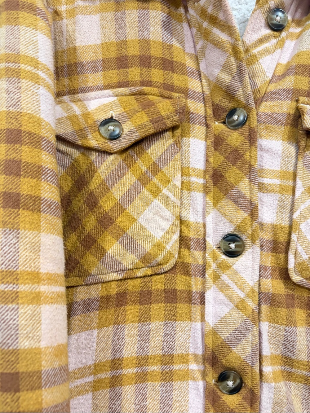 Aerie Fur/Sherpa Lined Pink and Orange Flannel Jacket with Pockets+ A GIFT 🎁 - Picture 2 of 7